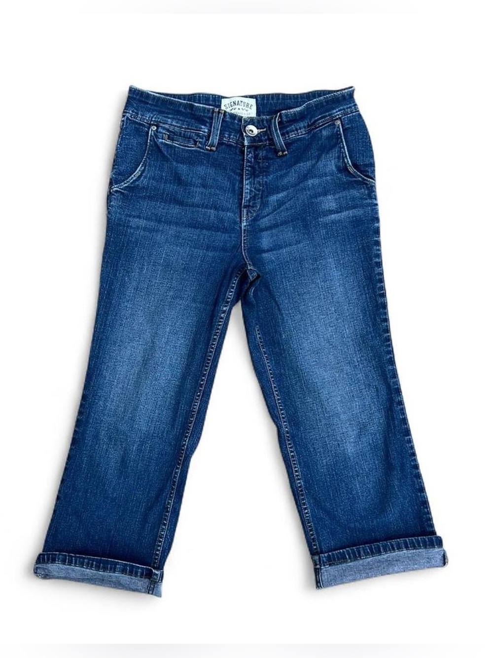 Signature Levi’s Cropped Jeans